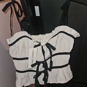 Elegant White and Black Crop Top by Thirty Three